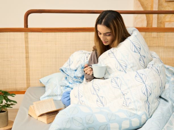 Blankets: Your Ultimate Wingman for Netflix Binges